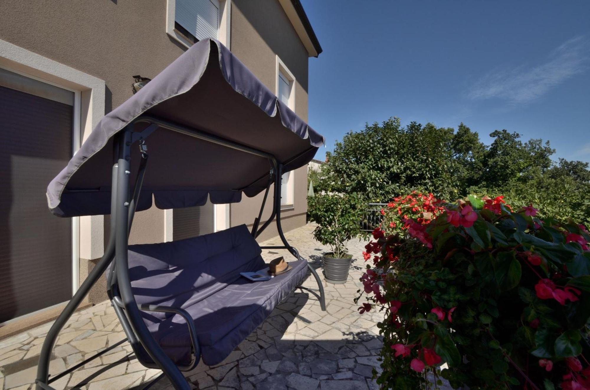 Apartments Viktoria Lovran Exterior foto